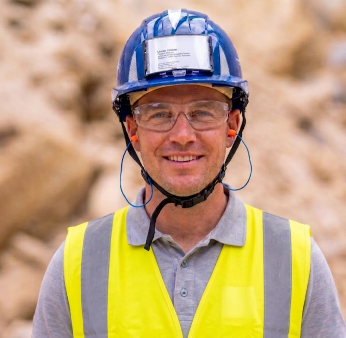 Étienne Vasseur · Conseiller clientèle & devis · PNS MONTREUIL Étienne Vasseur — Conseiller clientèle & devis